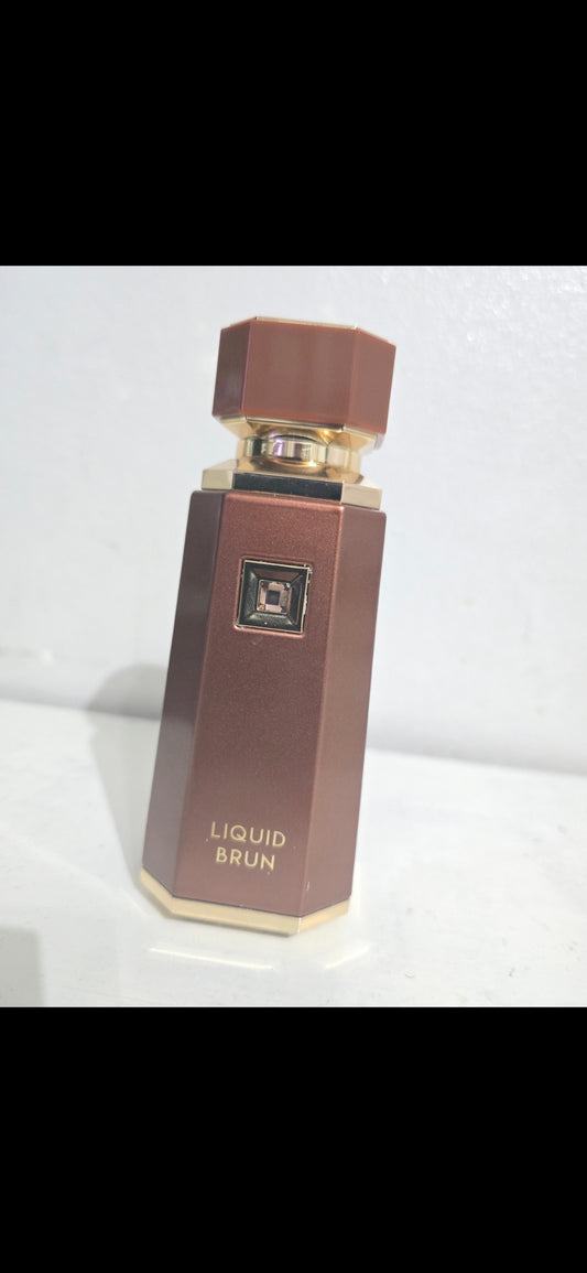 French Avenue Liquid Brun Sample